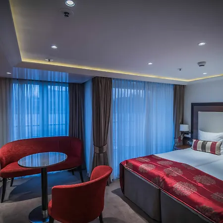 Hotel Knm Ms William Shakespeare - Frankfurt 4*