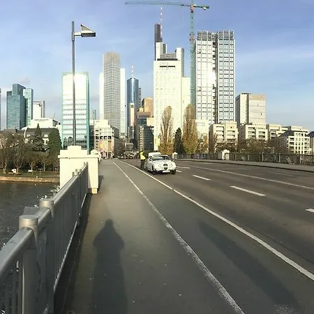 Knm Ms William Shakespeare - Frankfurt Hotel 4*